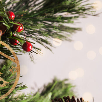 Intra απο ξύλο plywood  Χρώμα wenge 3mm-4mm πάχος - Στολίδι Χριστουγεννιάτικου Δέντρου | Δίασταση 6x6 cm INTRAFABR-100873382 - Image 1