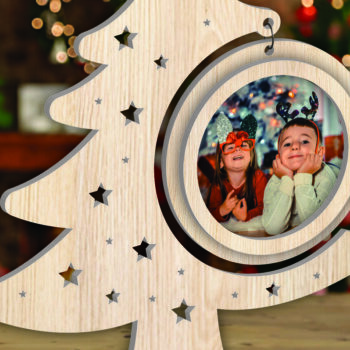 Intra απο ξύλο plywood  Χρώμα wenge 3mm-4mm πάχος - Χριστουγεννιάτικο δέντρο Κορνίζα φωτογραφιών με Δίασταση 20x25 cm INTRAFABR-106148492 - Image 2