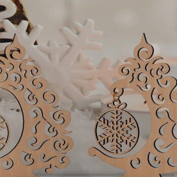 Intra απο ξύλο plywood  Χρώμα wenge 3mm-4mm πάχος - Χριστουγεννιάτικο δέντρο με μοτίβο διακόσμηση Δίασταση 30x20 cm INTRAFABR-74886590 - Image 5