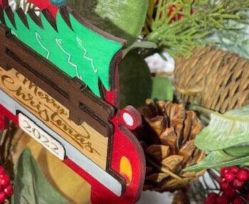 Intra απο ξύλο plywood  Χρώμα wenge 3mm-4mm πάχος - Χριστουγεννιάτικο Στολίδι Φορτηγού Δίασταση 6x6 cm INTRAFABR-76588411 - Image 2