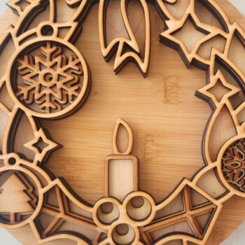 Intra απο ξύλο plywood  Χρώμα wenge 3mm-4mm πάχος - Χριστουγεννιάτικο στεφάνι 3D, Στολίδι Μάνταλα Δίασταση 6x6 cm INTRAFABR-52453928 - Image 3