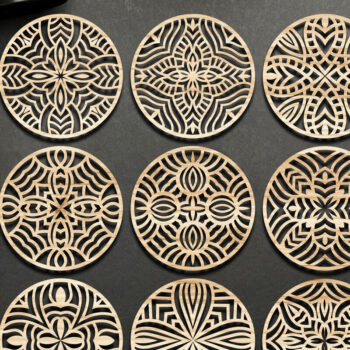 Intra απο ξύλο plywood Χρώμα wenge 3mm-4mm πάχος - Αρχεία κοπής με λέιζερ σουβέρ Δίασταση 30x20 cm INTRAFABR-102531506 - Image 1