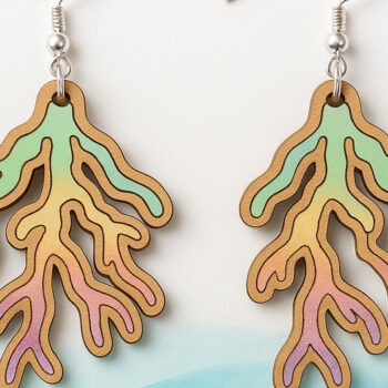 Intra απο ξύλο plywood  Χρώμα wenge 3mm-4mm πάχος - Κοραλί Σκουλαρίκια Δίασταση 3x3 cm INTRAFABR-39063536 - Image 1