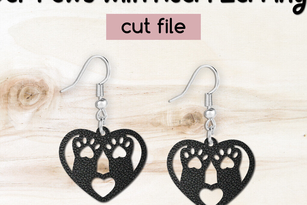 Intra απο ξύλο plywood  Χρώμα wenge 3mm-4mm πάχος - Χαριτωμένα πόδια κατοικίδιων με σκουλαρίκια καρδιά Δίασταση 3x3 cm INTRAFABR-88543758