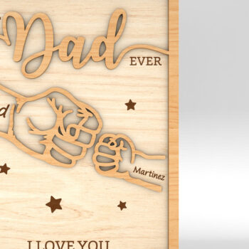 Intra απο ξύλο plywood  Χρώμα wenge 3mm-4mm πάχος - Ο μπαμπάς και το παιδί με τα χέρια με γροθιά χτύπημα Δίασταση 30x20 cm INTRAFABR-84582237 - Image 1