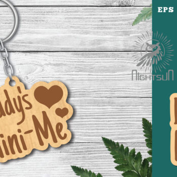 Intra απο ξύλο plywood  Χρώμα wenge 3mm-4mm πάχος - Μπρελόκ Daddys Mini Me Δίασταση 4x4 cm INTRAFABR-97970524 - Image 1