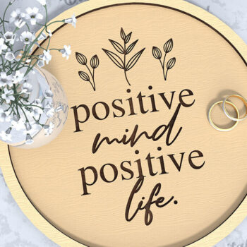 Intra απο ξύλο plywood  Χρώμα wenge 3mm-4mm πάχος - Διακοσμητικό Δίσκο Γάμου με λέιζερ Δίασταση 20x20 cm INTRAFABR-114204922 - Image 1