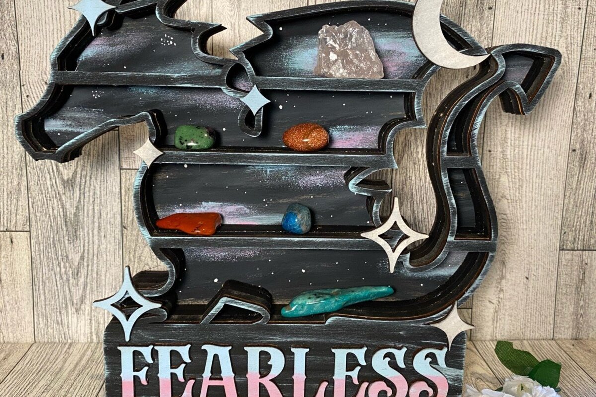 Intra απο ξύλο plywood  Χρώμα wenge 3mm-4mm πάχος - Dragon Crystal Shelf Laser Δίασταση 30x20 cm INTRAFABR-108123156