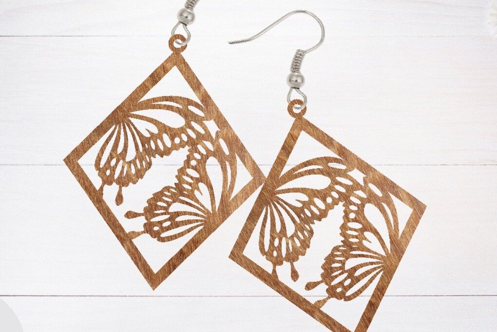 Intra απο ξύλο plywood  Χρώμα wenge 3mm-4mm πάχος - Σκουλαρίκι File, Σκουλαρίκι Δίασταση 3x3 cm INTRAFABR-105070857