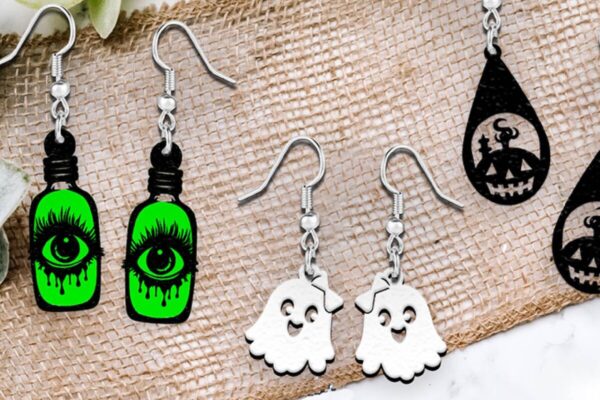 1758713548_Earrings-Laser-Cut-Halloween-Earrings-Graphics-102744426-1-1