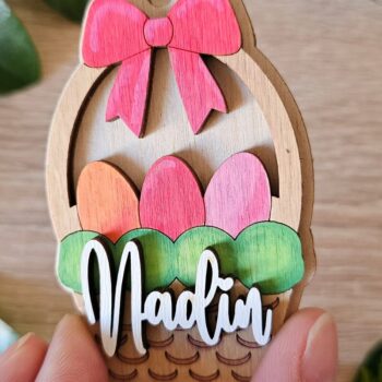 Intra απο ξύλο plywood  Χρώμα wenge 3mm-4mm πάχος - Πασχαλινό Μπρελόκ | Δίασταση 4x4 cm INTRAFABR-62209096 - Image 1