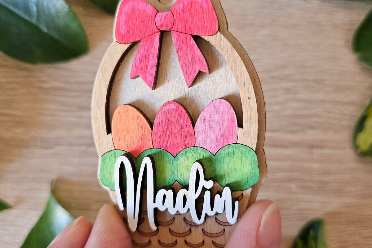 Intra απο ξύλο plywood  Χρώμα wenge 3mm-4mm πάχος - Πασχαλινό Μπρελόκ | Δίασταση 4x4 cm INTRAFABR-62209096