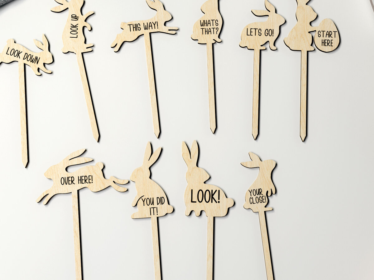 Intra απο ξύλο plywood  Χρώμα wenge 3mm-4mm πάχος - Easter Bunny Hunt - κοπής με λέιζερ Δίασταση 15x15 cm INTRAFABR-70103617