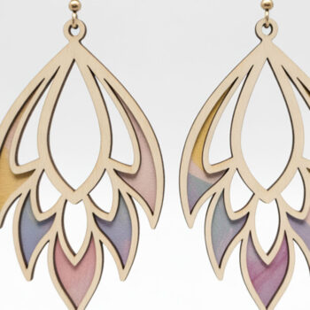 Intra απο ξύλο plywood  Χρώμα wenge 3mm-4mm πάχος - Κομψά σκουλαρίκια με πέταλα Δίασταση 3x3 cm INTRAFABR-94767744 - Image 1