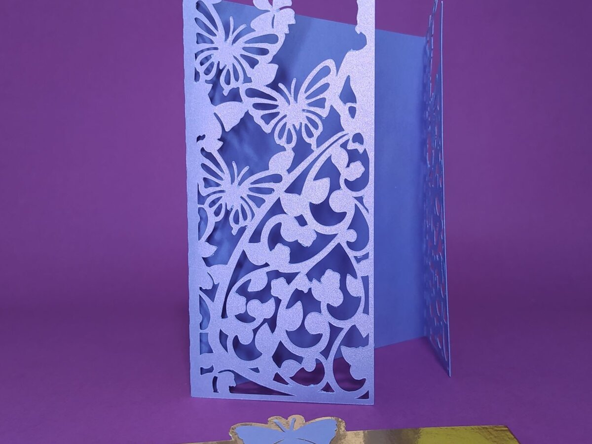 Intra απο ξύλο plywood  Χρώμα wenge 3mm-4mm πάχος - Φάκελος Διπλός Ανοιγόμενος SWEET SIXTEEN Δίασταση 20x20 cm INTRAFABR-98048091