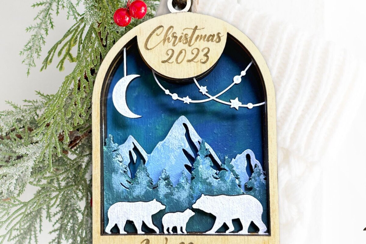 Intra απο ξύλο plywood  Χρώμα wenge 3mm-4mm πάχος - Οικογενειακό Χριστουγεννιάτικο Στολίδι , Δίασταση 6x6 cm INTRAFABR-28695550