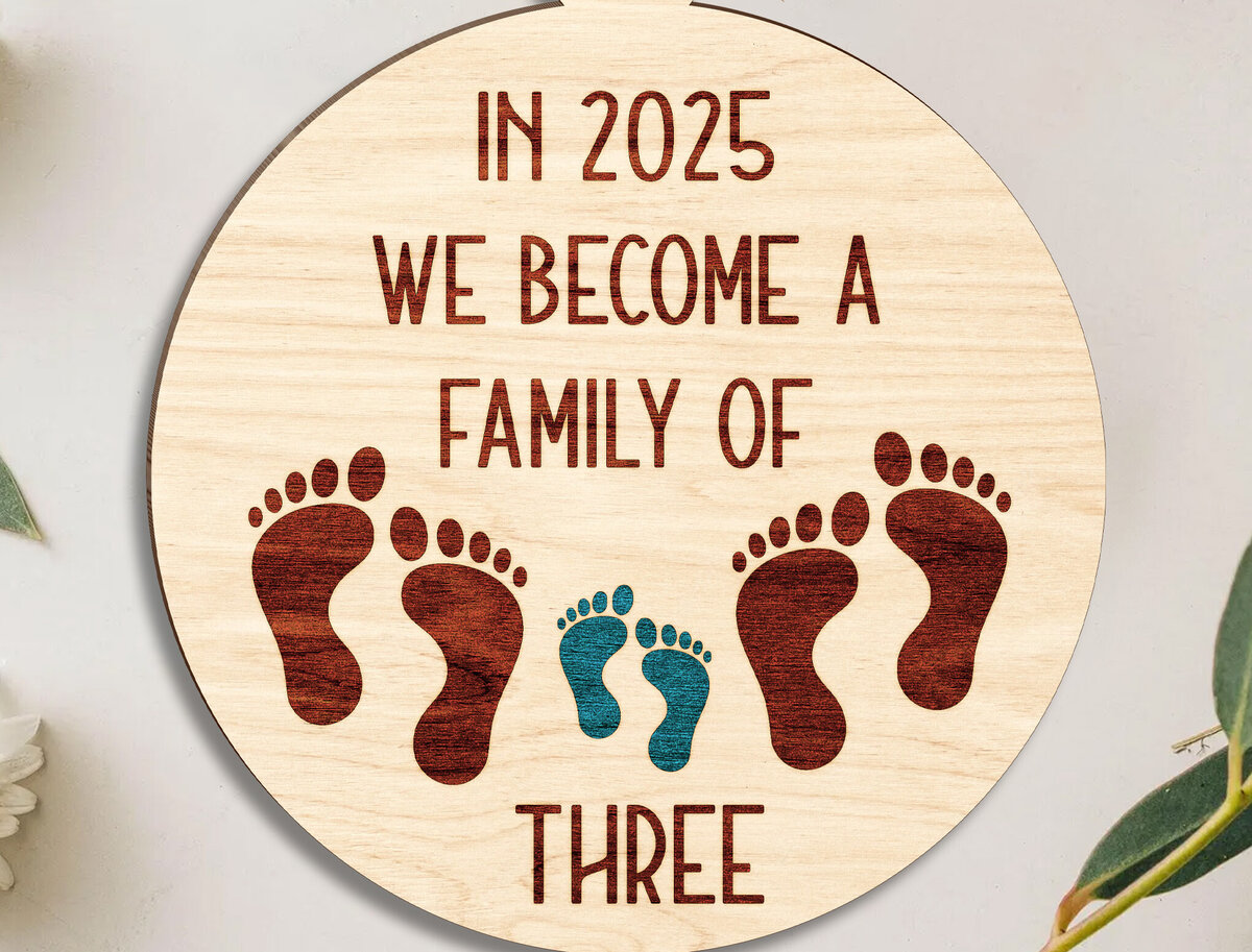 Intra απο ξύλο plywood  Χρώμα wenge 3mm-4mm πάχος - Οικογενειακό χριστουγεννιάτικο στολίδι κομμένο Δίασταση 6x6 cm INTRAFABR-32557722