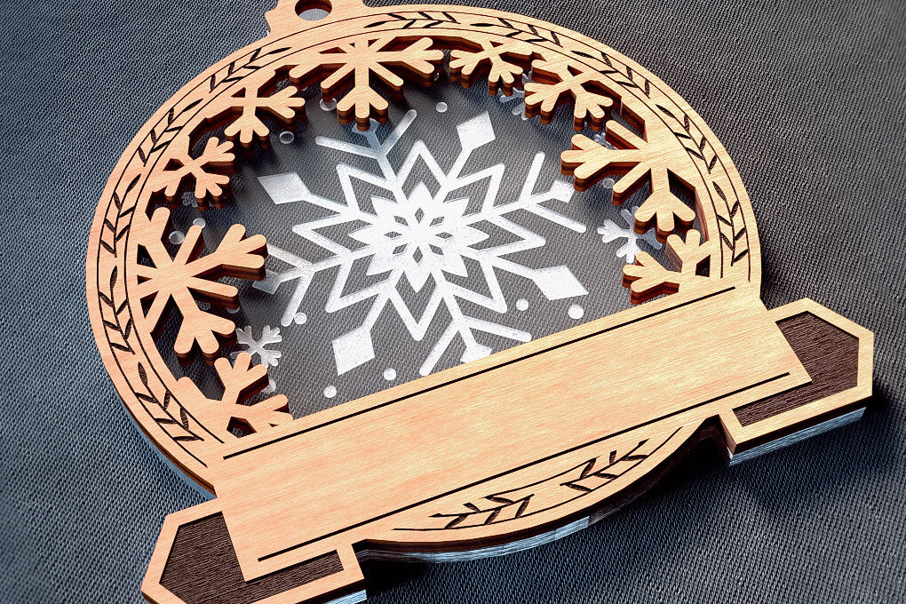 Intra απο ξύλο plywood  Χρώμα wenge 3mm-4mm πάχος - Οικογενειακά στολίδια κοπής με λέιζερ | Χριστούγεννα Δίασταση 6x6 cm INTRAFABR-101022647