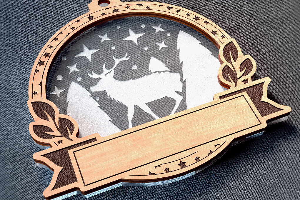 Intra απο ξύλο plywood  Χρώμα wenge 3mm-4mm πάχος - Οικογενειακά στολίδια κοπής με λέιζερ | Χριστούγεννα Δίασταση 6x6 cm INTRAFABR-101022570