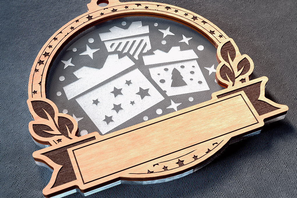 Intra απο ξύλο plywood  Χρώμα wenge 3mm-4mm πάχος - Οικογενειακά στολίδια | Xmas Δίασταση 6x6 cm INTRAFABR-101022579