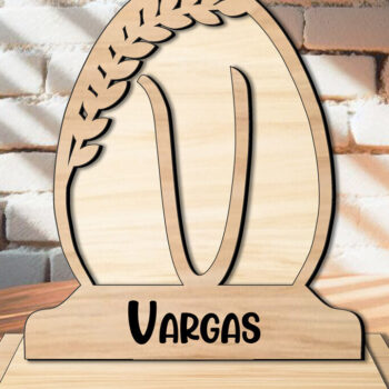 Intra απο ξύλο plywood  Χρώμα wenge 3mm-4mm πάχος - Οικογενειακό Laser Letter V Monogram Δώρο Δίασταση 15x15 cm INTRAFABR-35982989 - Image 2