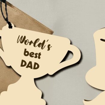 Intra απο ξύλο plywood  Χρώμα wenge 3mm-4mm πάχος - Μπρελόκ Father Day, Best Dad Δίασταση 4x4 cm INTRAFABR-101386549 - Image 3