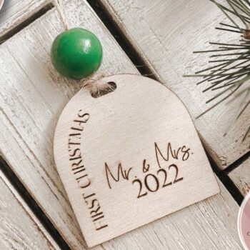 Intra απο ξύλο plywood Χρώμα wenge 3mm-4mm πάχος - Πρώτο Χριστουγεννιάτικο στολίδι κυρίου και κυρίας Δίασταση 6x6 cm INTRAFABR-109001435 - Image 5