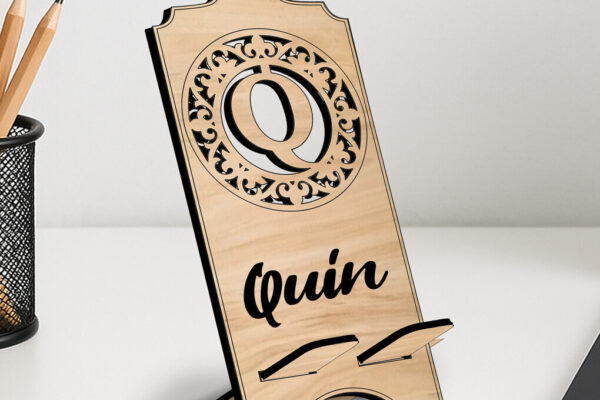 1758732633_Fleurdelis-Letter-Q-SVG-Holder-Phone-Graphics-123036481-1-1