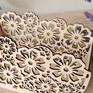 Intra απο ξύλο plywood  Χρώμα wenge 3mm-4mm πάχος - Καλάθι δώρων με λουλούδια , Καλάθι κοπής με λέιζερ Δίασταση 15x15 cm INTRAFABR-120311879