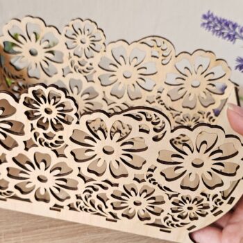 Intra απο ξύλο plywood  Χρώμα wenge 3mm-4mm πάχος - Καλάθι δώρων με λουλούδια , Καλάθι κοπής με λέιζερ Δίασταση 15x15 cm INTRAFABR-120311879 - Image 5