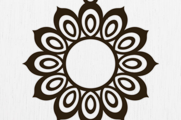 1758736662_Flower-Earrings-Laser-Cut-SVG-Design-11-Graphics-122817858-1-1