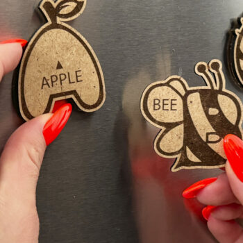 Intra απο ξύλο plywood  Χρώμα wenge 3mm-4mm πάχος - Διακόσμηση δέσμης μαγνητών ψυγείου Δίασταση 2x2 cm INTRAFABR-85133760 - Image 2