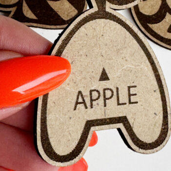 Intra απο ξύλο plywood  Χρώμα wenge 3mm-4mm πάχος - Διακόσμηση δέσμης μαγνητών ψυγείου Δίασταση 2x2 cm INTRAFABR-85133760 - Image 4