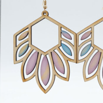 Intra απο ξύλο plywood  Χρώμα wenge 3mm-4mm πάχος - Γεωμετρικά σκουλαρίκια με πέταλα Δίασταση 3x3 cm INTRAFABR-109232201 - Image 1