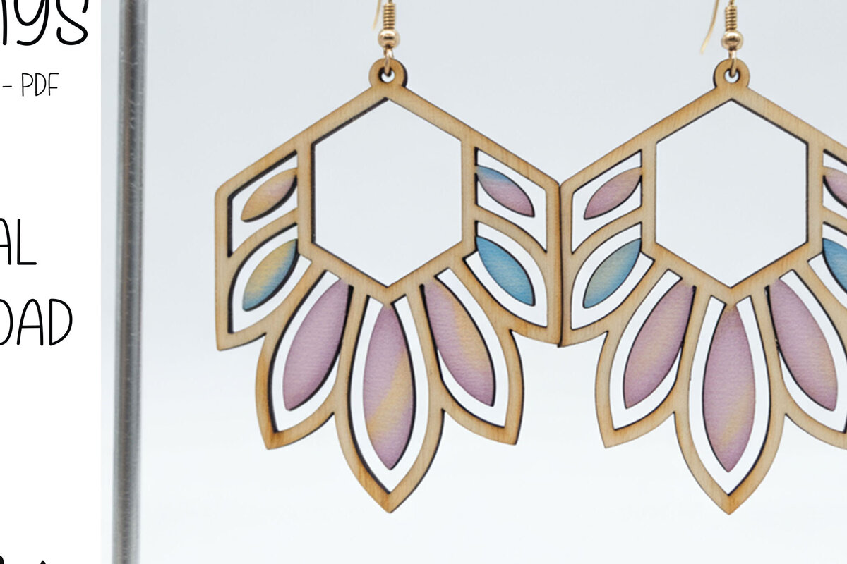 Intra απο ξύλο plywood  Χρώμα wenge 3mm-4mm πάχος - Γεωμετρικά σκουλαρίκια με πέταλα Δίασταση 3x3 cm INTRAFABR-109232201