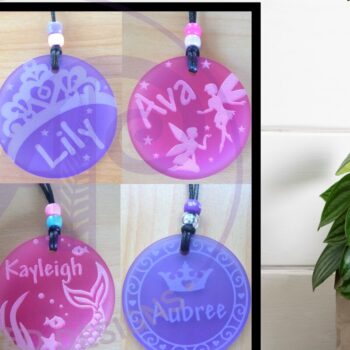 Intra απο ξύλο plywood  Χρώμα wenge 3mm-4mm πάχος - Σετ θέματος για κορίτσια με μπρελόκ DIGITAL 6 Δίασταση 4x4 cm INTRAFABR-95235092 - Image 1