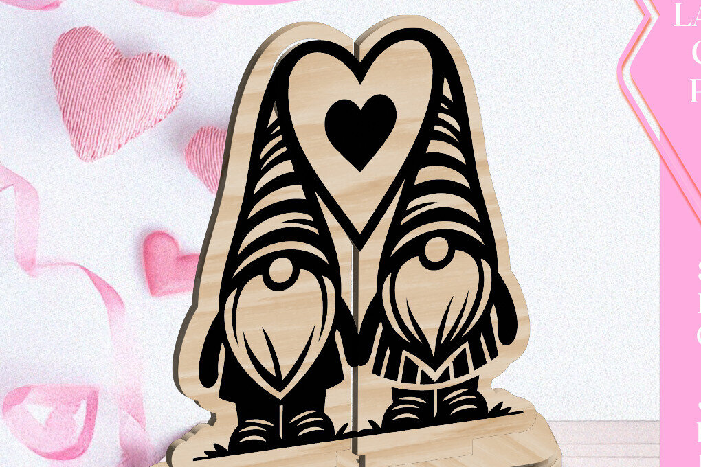 Intra απο ξύλο plywood  Χρώμα wenge 3mm-4mm πάχος - Κόψιμο με λέιζερ στολίδι Gnome Love Valentine Δίασταση 6x6 cm INTRAFABR-95714058