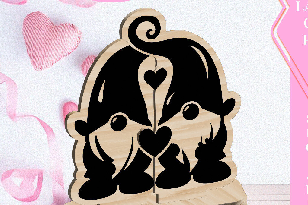 Intra απο ξύλο plywood  Χρώμα wenge 3mm-4mm πάχος - Κόψιμο με λέιζερ στολίδι Gnome Love Valentine Δίασταση 6x6 cm INTRAFABR-69104616