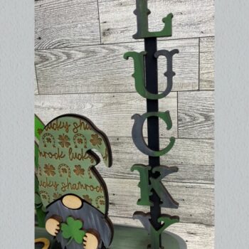 Intra απο ξύλο plywood  Χρώμα wenge 3mm-4mm πάχος - Gnome St Patricks Day Shelf Sitter Laser Δίασταση 20x20 cm INTRAFABR-119472396 - Image 4