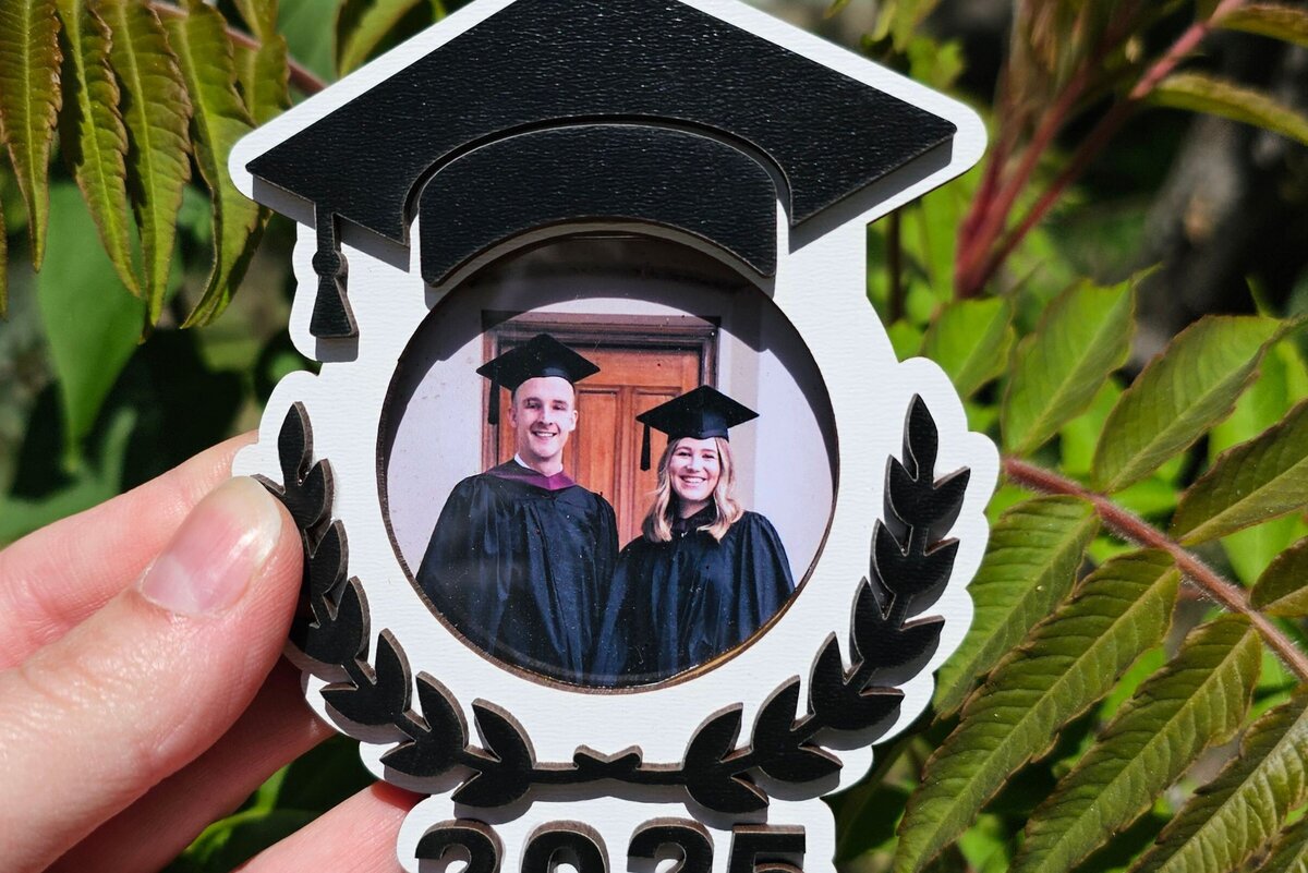 Intra απο ξύλο plywood  Χρώμα wenge 3mm-4mm πάχος - Graduation Frame File 2025 Δίασταση 5x5 cm INTRAFABR-118393004