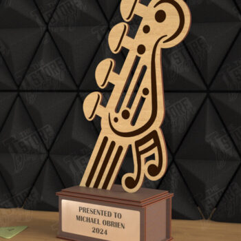 Intra απο ξύλο plywood  Χρώμα wenge 3mm-4mm πάχος - Βραβείο Κιθάρας Τρόπαιο | Προσωποποιημένη Ανταμοιβή Δίασταση 20x20 cm INTRAFABR-75546431 - Image 1