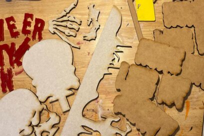 Intra απο ξύλο plywood  Χρώμα wenge 3mm-4mm πάχος - Στάση φέρετρων αποκριών Δίασταση 15x15 cm INTRAFABR-63610533