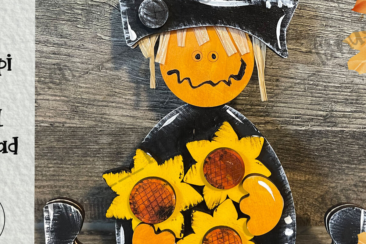 Intra απο ξύλο plywood  Χρώμα wenge 3mm-4mm πάχος - Halloween Cute Scarecrow Laser Δίασταση 6x6 cm INTRAFABR-10171426
