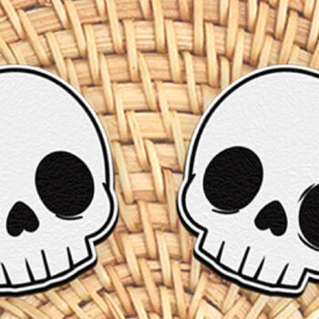 Intra απο ξύλο plywood  Χρώμα wenge 3mm-4mm πάχος - Αποκριάτικα σκουλαρίκια με λέιζερ. Δίασταση 3x3 cm INTRAFABR-120685031 - Image 1