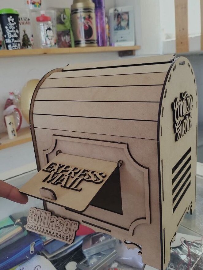 Intra απο ξύλο plywood 3mm-4mm πάχος – 3D ξύλινο κιβώτιο εξπρές 35x40 cm INTRAVECTRY-MY542279