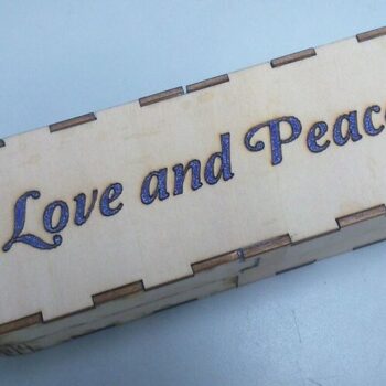 Intra απο ξύλο plywood 3mm-4mm πάχος – Εξατομικευμένο Ξύλινο Μολυβοκούτι 35x40 cm INTRAVECTRY-MY542516 - Image 4