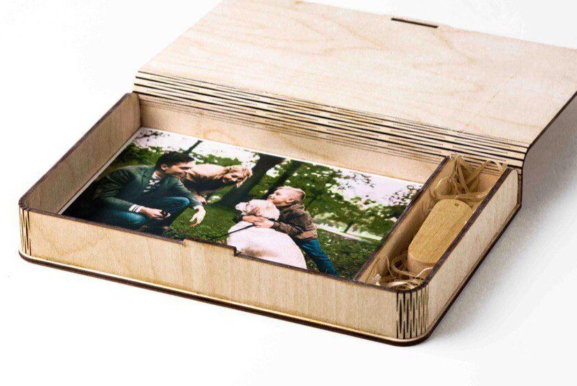 Intra απο ξύλο plywood 3mm-4mm πάχος – Άλμπουμ και κουτί USB 10x10 cm INTRAVECTRY-MY542309