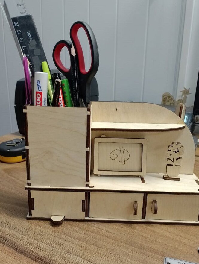 Intra απο ξύλο plywood 3mm-4mm πάχος – Επιτραπέζια οργάνωση αποθήκευσης με τηλεόραση μινιατούρα 12x15 cm INTRAVECTRY-MY542862