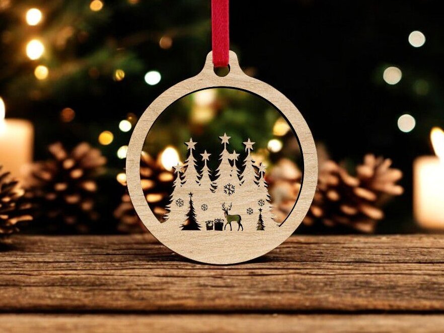 Intra απο ξύλο plywood 3mm-4mm πάχος – Γιορτινό στολίδι με πεύκο 30x35 cm INTRAVECTRY-MY542440