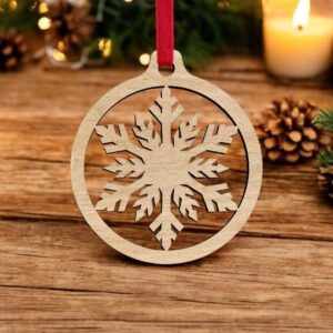 Intra απο ξύλο plywood 3mm-4mm πάχος – Μπιχλιμπίδι με μοτίβο νιφάδας χιονιού 30x30 cm INTRAVECTRY-MY542656